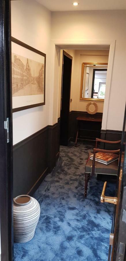 Les Grands Arbres Bed and Breakfast Bruselas Exterior foto